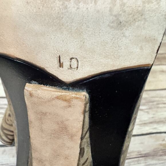 Samanta Womens Brown Patterned Square Toe Kitten Heel Career Shoes Size 10 - Picture 8 of 10